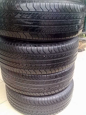MICHELINยาง 215/60R16 สภาพดี มีสี่เส้น บางกะปิ กรุงเทพ