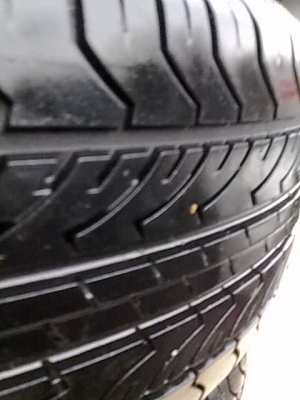 MICHELINยาง 215/60R16 สภาพดี มีสี่เส้น บางกะปิ กรุงเทพ