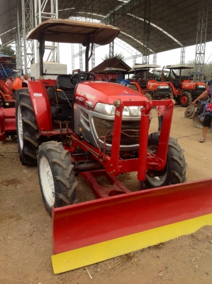 ขายรถไถ YANMA EF 453T สภาพสวย ราคาต่อลองได้คะ