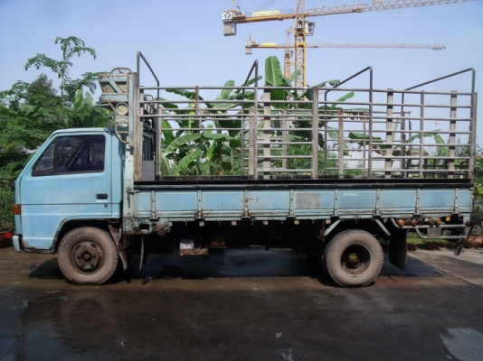 ขาย Isuzu NKR 6ล้อ รถห้าง ยาว4.50ม. ปี92. ขาย Isuzu NKR 6ล้อ รถห้าง ยาว4.50ม. ปี92.