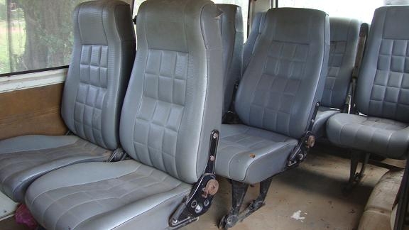 ขายรถตู้ TOYOTA HIACE เครื่องเบนซิน 12R ติดแก๊สแล้ว ล้อแมกซ์ รถเก่าเก็บ ไม่ต้องซ่อม ช่วงล่างดี เดิมๆ ขับนิ่ง เครื่องเรียบ สภาพเดิมๆ พร้อมใช้ รถบ้านแท้ๆ ขายรถตู้ TOYOTA HIACE เครื่องเบนซิน 12R ติดแก๊สแล้ว ล้อแมกซ์ รถเก่าเก็บ ไม่ต้องซ่อม ช่วงล่างดี เดิมๆ ขับนิ่ง เครื่องเรียบ สภาพเดิมๆ พร้อมใช้ รถบ้านแท้ๆ
