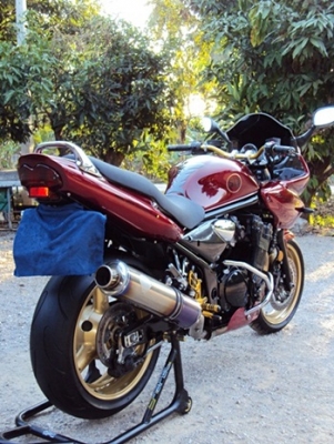 ขาย Suzuki Bandit 1200s Y.2003 สภาพใหม่ ขาย Suzuki Bandit 1200s Y.2003 สภาพใหม่