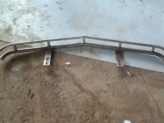 ขายกันชนใต้ไฟหรี่datsun 620ด่วน 1200บาท