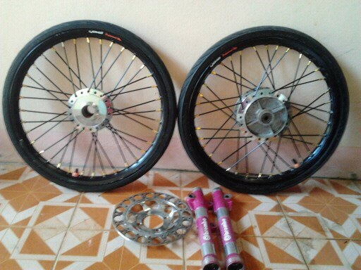 ขาย อะไหล่ให้ตามรูปเลยครับ