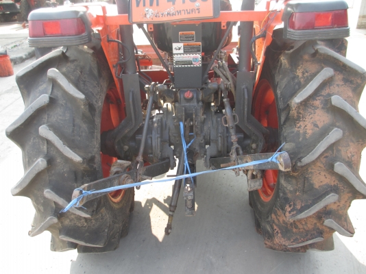 ขายไปซะแล้วKUBOTA L4508 ตามสภาพ พร้อมใบมีดดันหน้า ตราช้าง ขายไปซะแล้วKUBOTA L4508 ตามสภาพ พร้อมใบมีดดันหน้า ตราช้าง