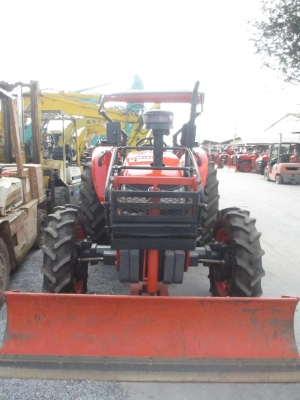 มาแล้ว KUBOTA M7040 MAX คุณภาพเยี่ยม 900 ชั่วโมงกว่าๆ เท่านั้นเอง มาแล้ว KUBOTA M7040 MAX คุณภาพเยี่ยม 900 ชั่วโมงกว่าๆ เท่านั้นเอง