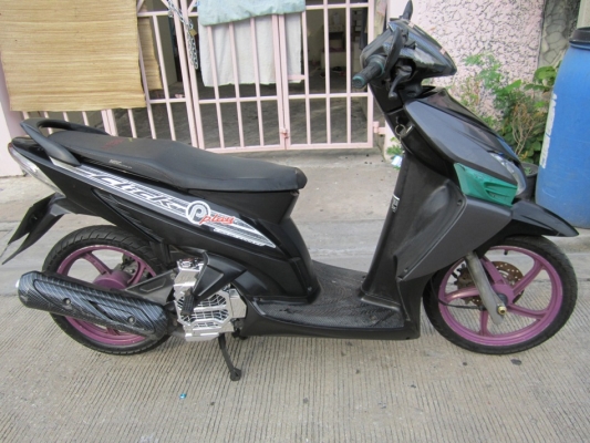 ด่วนๆเดียวไม่ทัน ขาย click play ปี50 ล้อแม็กถูกๆ9500ราคาต่รองได้ชุดโอนครบ