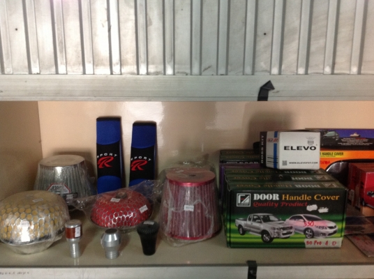 ด่วนๆขายเหมาอุปกรณ์ประดับยนต์ 7500บาทรวมส่งทุกจังหวัดคับ