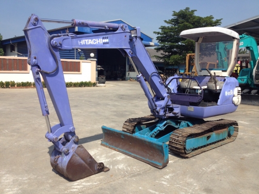 ขายรถแบคโฮล รถขุด HITACHI EX30-2 มือสอง นำเข้าเอง จากญี่ปุ่นแท้ๆ