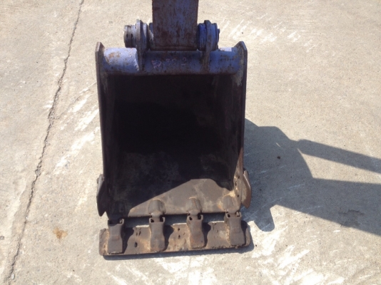 ขายรถแบคโฮล รถขุด HITACHI EX30-2 มือสอง นำเข้าเอง จากญี่ปุ่นแท้ๆ