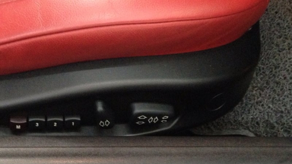 ต้องการขาย BMW Z4 2.5 SI ปี 2006 1,9xx,xxx บาท ต้องการขาย BMW Z4 2.5 SI ปี 2006 1,9xx,xxx บาท