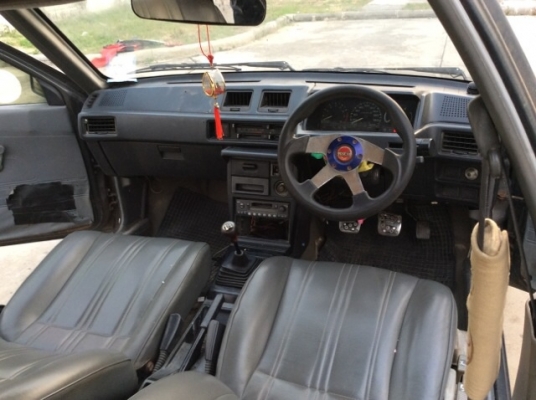 ขายมิตซู แชมป์ ปี 94 เครื่อง 1.5 เกียร์ธรรมดา  ติดแก๊ส LPG เบาะหนัง แอร์พร้อม ตัวถังเดิม ไม่มีชน มีผุบ้าง ล้อแม็ก ยางใหม่ แบตใหม่ รถขับได้เลยครับ