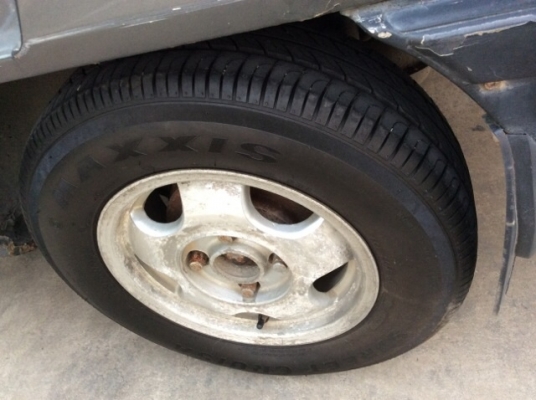 ขายมิตซู แชมป์ ปี 94 เครื่อง 1.5 เกียร์ธรรมดา  ติดแก๊ส LPG เบาะหนัง แอร์พร้อม ตัวถังเดิม ไม่มีชน มีผุบ้าง ล้อแม็ก ยางใหม่ แบตใหม่ รถขับได้เลยครับ