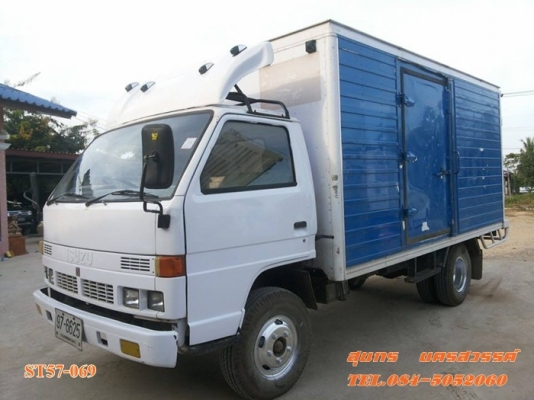 ขายด่วน รถบรรทุก 6 ล้อ ISUZU NPR 110 แรง ตู้แห้ง 3 บาน สภาพสวยพร้อมใช้ ราคาสุดคุ้ม