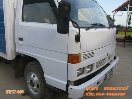 ขายด่วน รถบรรทุก 6 ล้อ ISUZU NPR 110 แรง ตู้แห้ง 3 บาน สภาพสวยพร้อมใช้ ราคาสุดคุ้ม