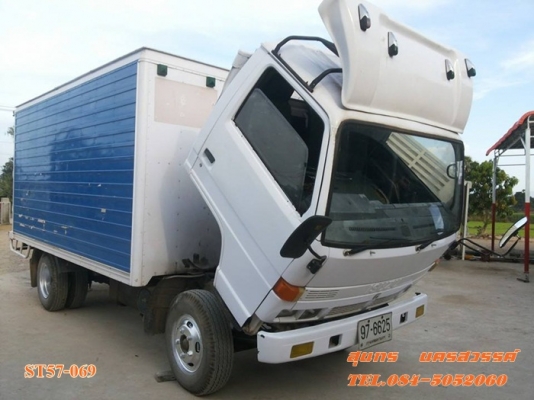 ขายด่วน รถบรรทุก 6 ล้อ ISUZU NPR 110 แรง ตู้แห้ง 3 บาน สภาพสวยพร้อมใช้ ราคาสุดคุ้ม