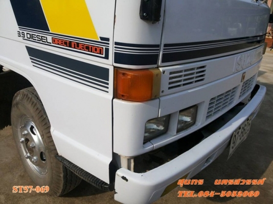 ขายด่วน รถบรรทุก 6 ล้อ ISUZU NPR 110 แรง ตู้แห้ง 3 บาน สภาพสวยพร้อมใช้ ราคาสุดคุ้ม