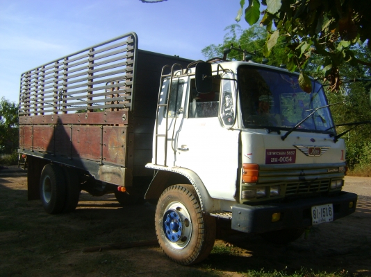 ้HINO F17  เครื่อง EH 700   168 แรง  ราคา  410,000 บาท