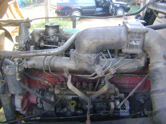 ้HINO F17  เครื่อง EH 700   168 แรง  ราคา  410,000 บาท