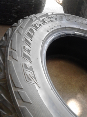 265/65R17 BRIDGESTONE DUELER  A/T   ชุด 4 เส้น TEL.081-427-3941