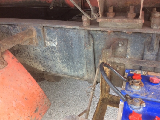 ขายHINO FM 227แท้ รถน้ำมัน(2เพลา) เครื่อง220แรง เกียร์พิเศษมี Lo-high พร้อมระบบลากพ่วง ครัทซีเดิมๆสวยมาก ยางดี เครื่องดี รถแห้งๆเดิม ขาย 870,000 บาท