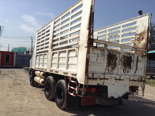 ขาย10ล้อคอกไม่ดั้มเมก้าปี46ติดแก๊สจานจ่ายสยามราช