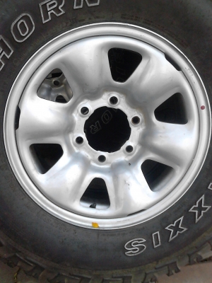 265/75R16 MAXXIS BIGHORN  ชุด 4 ล้อ พร้อมกะทะ 6 รู   TEL.081-427-3941