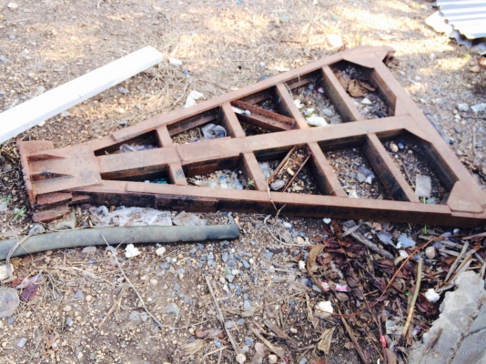 ขายสามเหลี่ยมสิบล้อหน้า3เหมาะกับรถล่อง