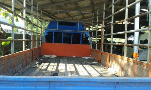 ***ขายแล้วครับขอบคุณ Truck2hand ขาย6ล้อ ISUZU NPR115 ยาว5.0ม. ห้างแท้ เกียร์สั้น ปี36 NPR59PU5-M 4BD1-115แรง ฝาดำ เครื่องเดิมเกียร์เดิม เกียร์สั้นแล้ว เครื่องดีแน่น แห้ง แรงดีไม่เยิ้ม เกียร์ดีไม่มีหอน ช่วงล่างเดิม คัสซีสวยเดิมๆ ไม่ปะไม่ดาม กระบะพื้นไม้คอก