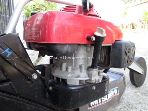 รถตัดหญ้าแบบเดินตาม    MITSUBISHI     KZAJ  รหัสสินค้า : 14001572   หรือเพิ่มเติมไดที่ www.nihonmono.com