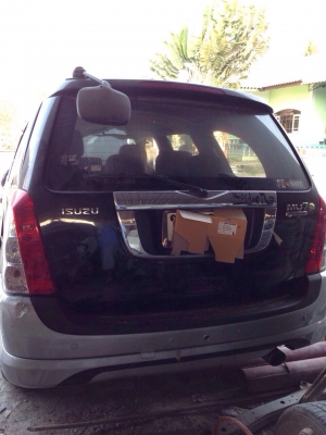 มิวส์เซเว้นเครื่อง 3000 VGS.เกียร์ออโต้ รื้อขายอะไหลทุกชิ้น