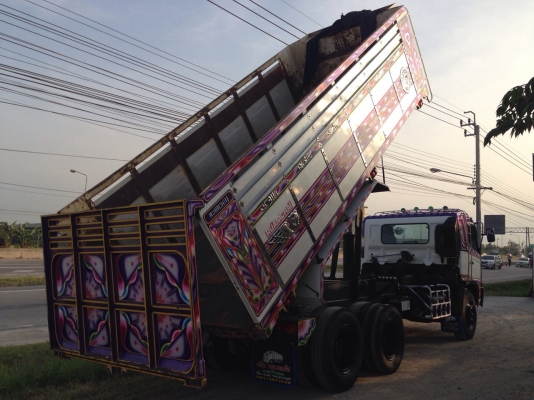 ขายรถ 10 ล้อ HINO MEGA FM 2 เพลา เครื่องยนต์ 260 แรงม้ากระบะดั๊ม สนใจติดต่อ 080-4477814 พีรพงษ์ ขายรถ 10 ล้อ HINO MEGA FM 2 เพลา เครื่องยนต์ 260 แรงม้ากระบะดั๊ม สนใจติดต่อ 080-4477814 พีรพงษ์