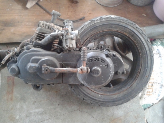 ขายเครื่อง dio มีล้อ มีคาบู ไดร์สตาร์ทถูกๆ 1100 บาท ขายเครื่อง dio มีล้อ มีคาบู ไดร์สตาร์ทถูกๆ 1100 บาท