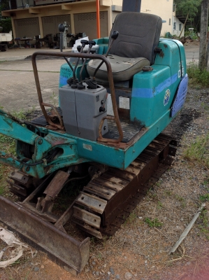 ขายรถแบคโฮ ยี่ห้อ KOMATSU รุ่น PC05-7 ขายรถแบคโฮ ยี่ห้อ KOMATSU รุ่น PC05-7