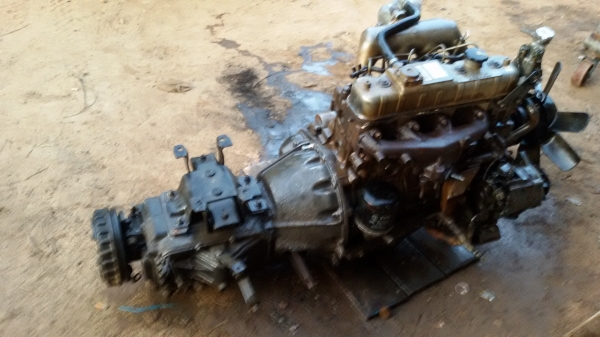 ขายเครื่องพร้อมเกียร์