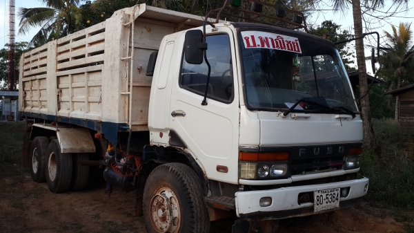 ขายด่วนไอ้หลงโบสองเพลาดั้ม หัวตาหวาน เบรคใหญ่ ตามสภาพราคาเบาๆโทร0843923995