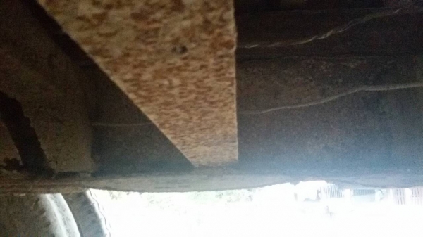 ISUZU.10ล้อหัวยาว-เพลาเดียว-เครื่อง120-..ขายตามสภาพครับราคา.175.000.บ ISUZU.10ล้อหัวยาว-เพลาเดียว-เครื่อง120-..ขายตามสภาพครับราคา.175.000.บ