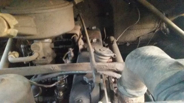 ISUZU.10ล้อหัวยาว-เพลาเดียว-เครื่อง120-..ขายตามสภาพครับราคา.175.000.บ ISUZU.10ล้อหัวยาว-เพลาเดียว-เครื่อง120-..ขายตามสภาพครับราคา.175.000.บ