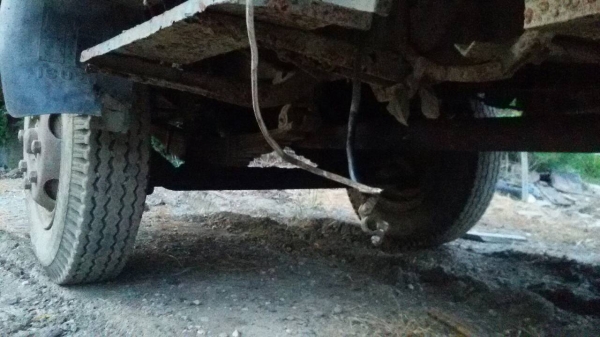 ISUZU.10ล้อหัวยาว-เพลาเดียว-เครื่อง120-..ขายตามสภาพครับราคา.175.000.บ ISUZU.10ล้อหัวยาว-เพลาเดียว-เครื่อง120-..ขายตามสภาพครับราคา.175.000.บ