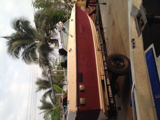 ขายเรือ yamaha STR 19-SP 19ฟุต เครื่อง 188 hp