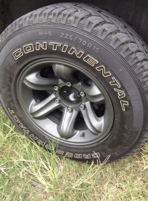 ขายล้อเล็บเหยี่ว ขอบ15 พร้อมยาง225-70-15