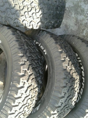 ขายยาง BF 245-70-16ปี08 ดอกยังหนาราคา6200บาท