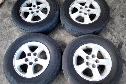 ขายแม๊กซ์พร้อมยางMitsubishi Tritonขอบ15สภาพสวย