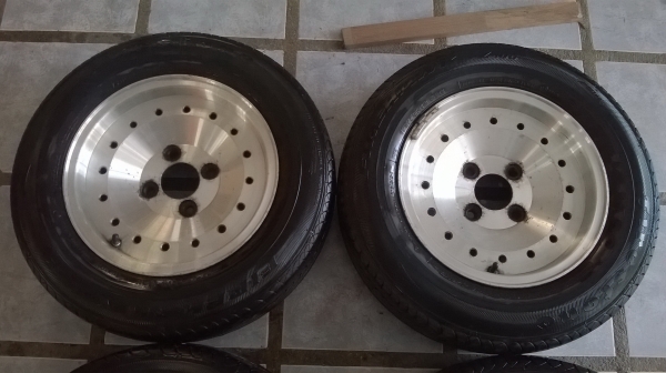 ขายล้อ ลายตัน