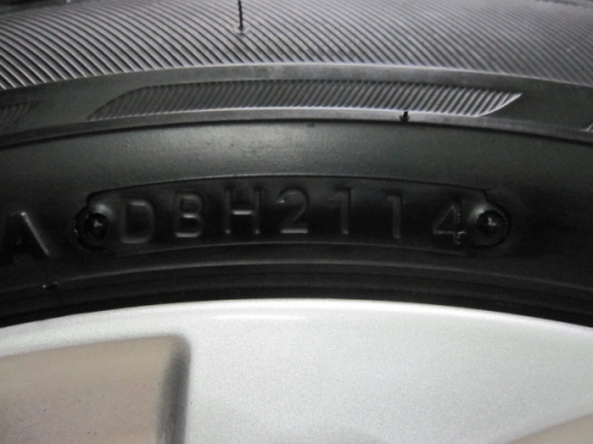 ขายล้อแม็กพร้อมยางป้ายแดง TOYOTA VIOS ยาง Bridgestone ปี 14 ขายล้อแม็กพร้อมยางป้ายแดง TOYOTA VIOS ยาง Bridgestone ปี 14