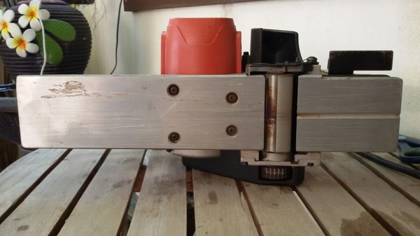 ขาย กบไฟฟ้า Maktec MT110 ( ชาติ ลำพูน ) ขาย กบไฟฟ้า Maktec MT110 ( ชาติ ลำพูน )