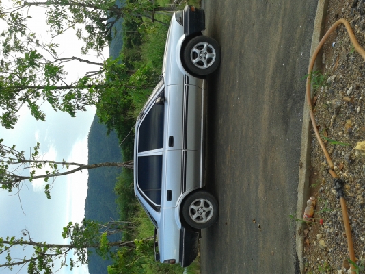 ขายรถเก๋งสภาพดี ติดแก๊ส