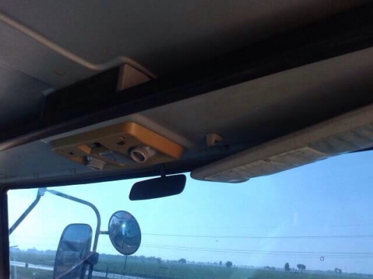 ขายรถบรรทุก6ล้อดั้ม