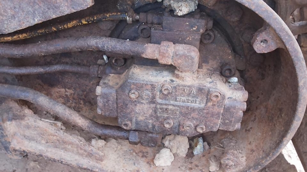 **650,000 บ.ต่อรอง**ขายแบคโฮ200ยอดนิยมKOBELCO MARK3 SK200 เก๋งน้ำเงิน S.No.YN11755 ไฟฟ้าตัด เครื่องเดิม ปั้มเดิม เครื่อง MITSUBISHI 6D31-135HP 6สูบ เครื่องดีแน่นดี แห้ง ไม่มีเยิ้ม แรงดี ปั้มK3V แรงดี ทำงานดี เร็ว บูมอาร์มดี มีปะ1แผล บุ้งกี๋ดี ยังหนา บูทสล