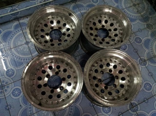 ขาย แม็ก ขอบ15 กว้าง 9" ออฟเซต -27 หกรู เคยใส่กับคานแข็งฮีโร่